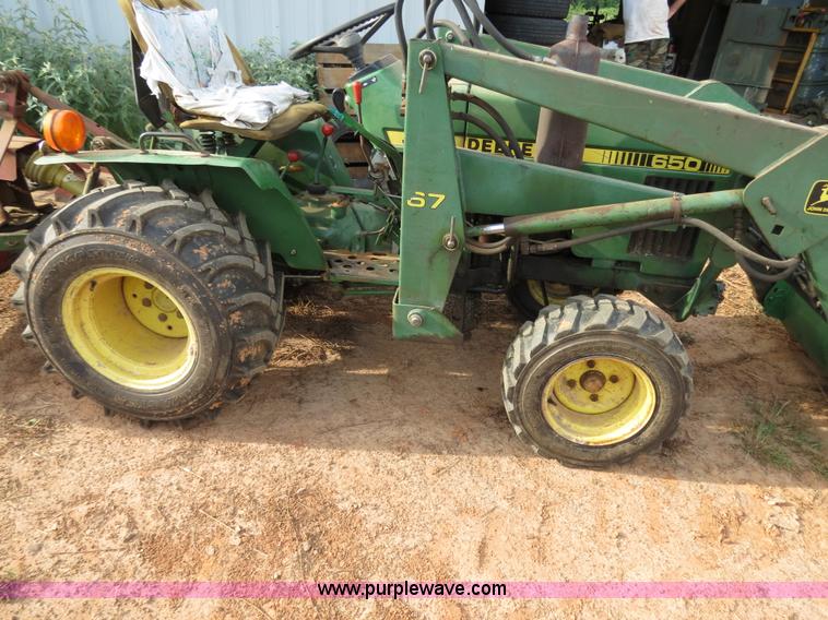 image for item B2439 John Deere 650 tractor