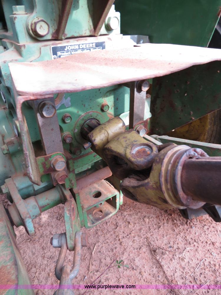 image for item B2439 John Deere 650 tractor