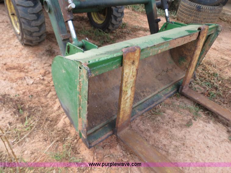 image for item B2439 John Deere 650 tractor