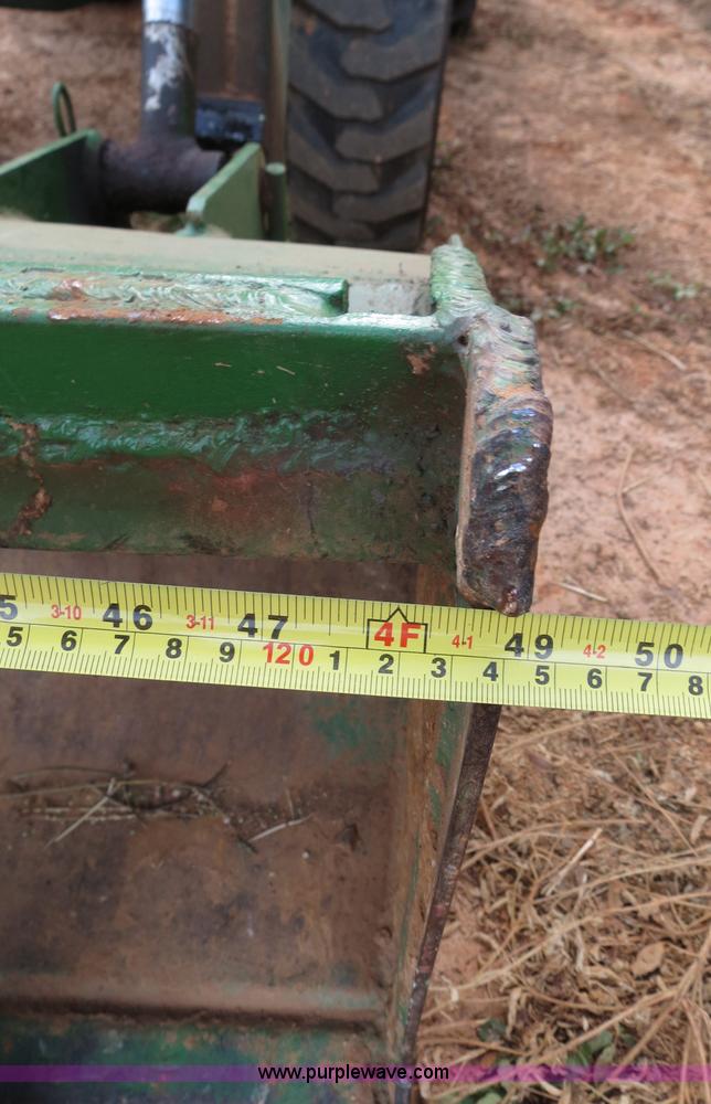 image for item B2439 John Deere 650 tractor