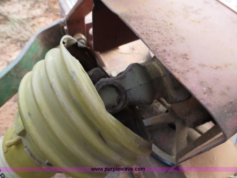 image for item B2439 John Deere 650 tractor