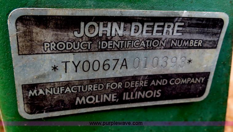 image for item B2439 John Deere 650 tractor