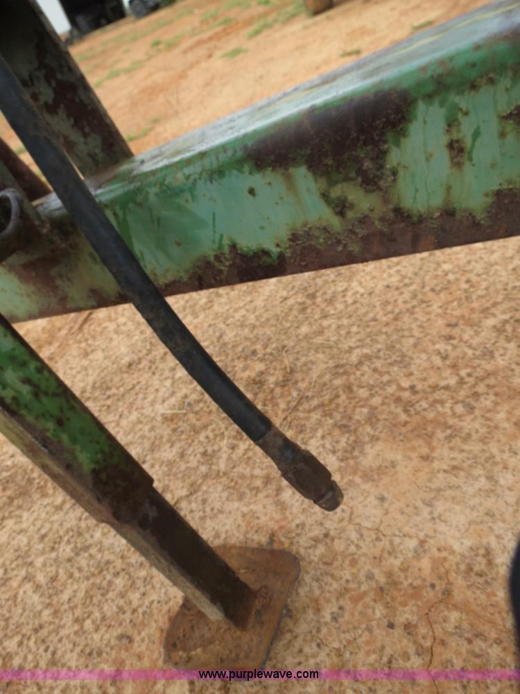 image for item B2445 John Deere 9' mower conditioner