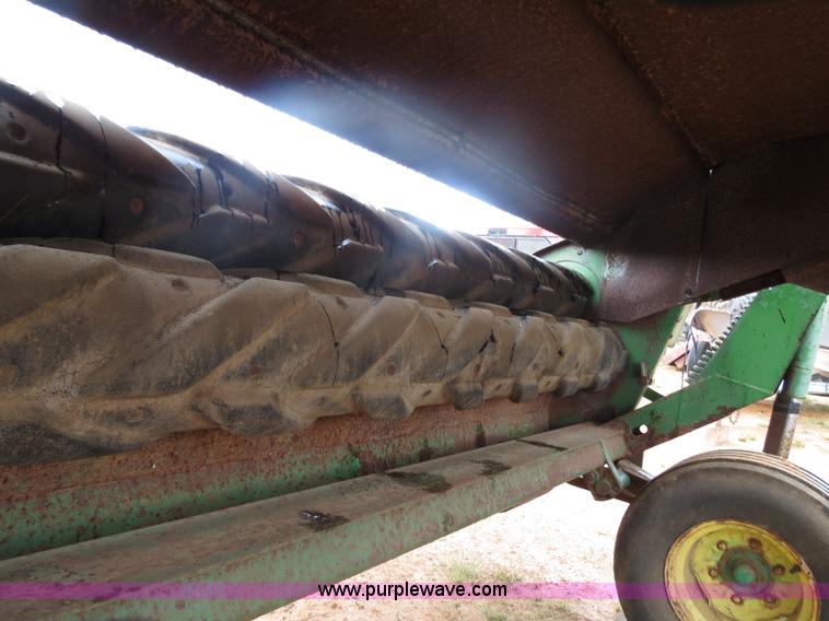 image for item B2445 John Deere 9' mower conditioner