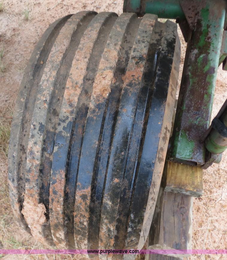 image for item B2445 John Deere 9' mower conditioner