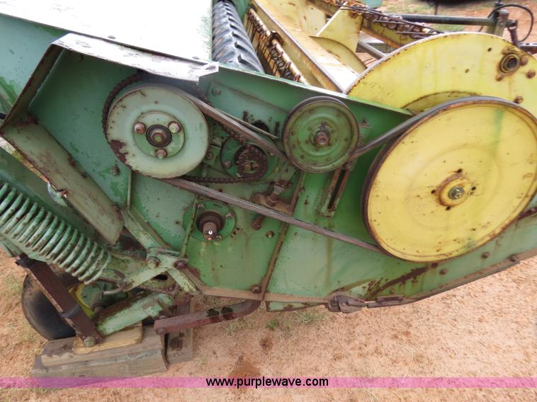 image for item B2445 John Deere 9' mower conditioner