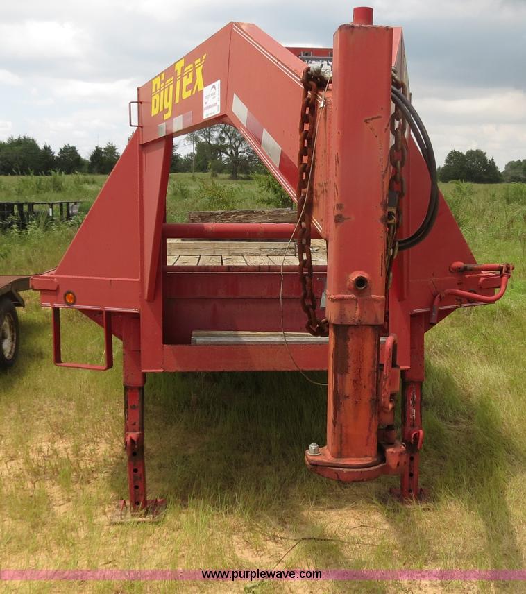 image for item B2446 2001 Big Tex 22GN-24 gooseneck flatbed trailer