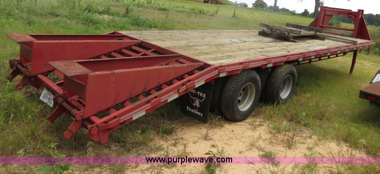 image for item B2446 2001 Big Tex 22GN-24 gooseneck flatbed trailer