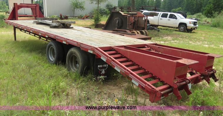 image for item B2446 2001 Big Tex 22GN-24 gooseneck flatbed trailer