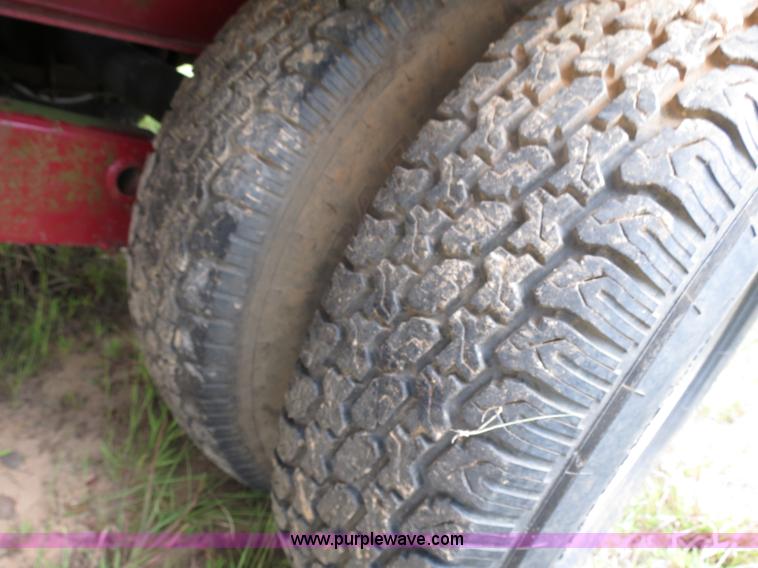 image for item B2446 2001 Big Tex 22GN-24 gooseneck flatbed trailer