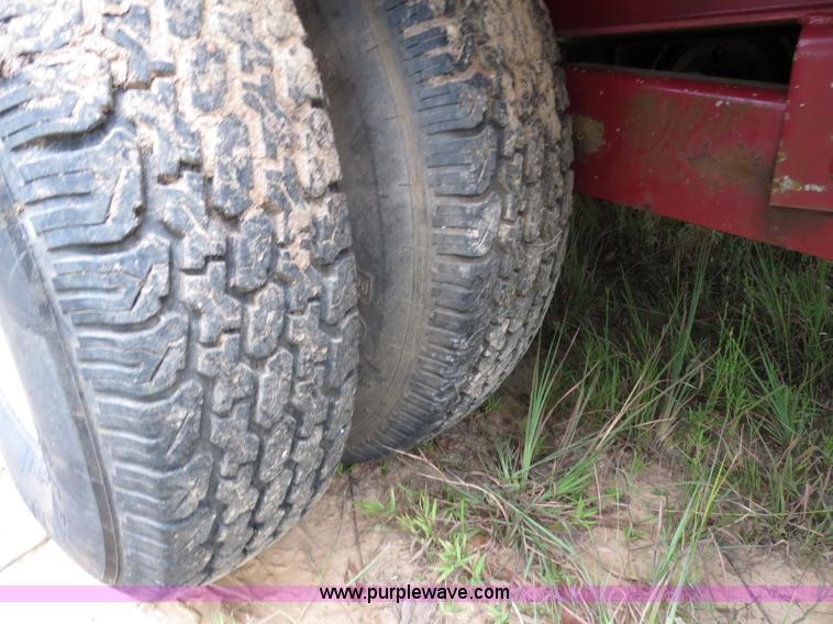 image for item B2446 2001 Big Tex 22GN-24 gooseneck flatbed trailer