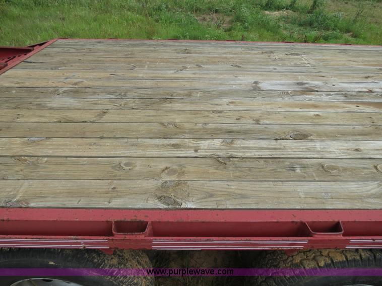 image for item B2446 2001 Big Tex 22GN-24 gooseneck flatbed trailer