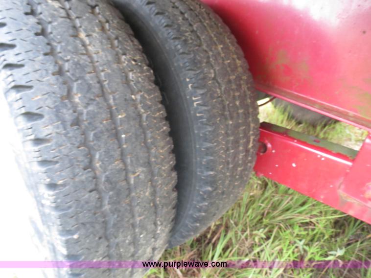 image for item B2446 2001 Big Tex 22GN-24 gooseneck flatbed trailer