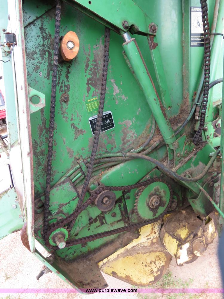 image for item B2447 John Deere 430 round baler