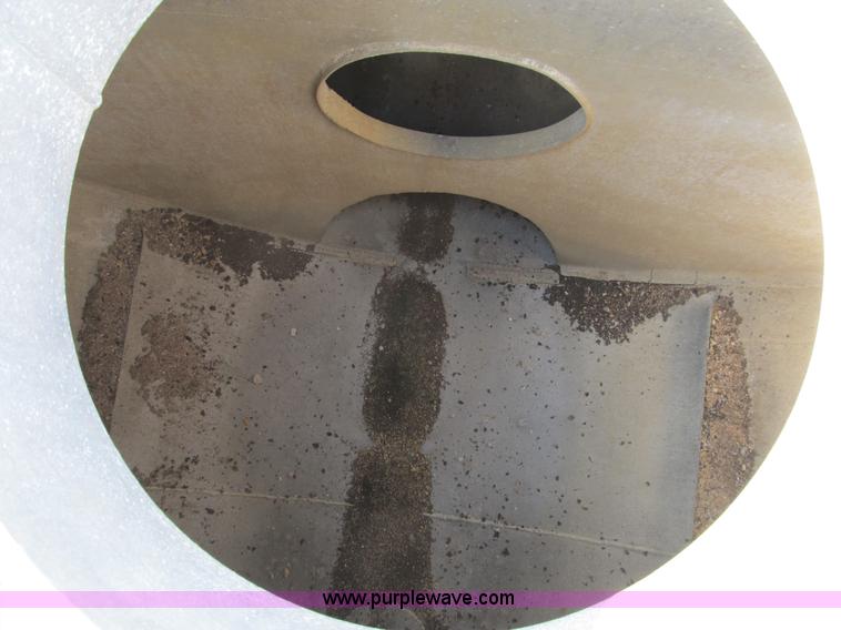 image for item B2761 1979 Progress Industries 40' aluminum tanker trailer