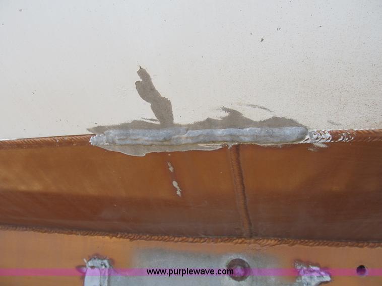 image for item B2761 1979 Progress Industries 40' aluminum tanker trailer