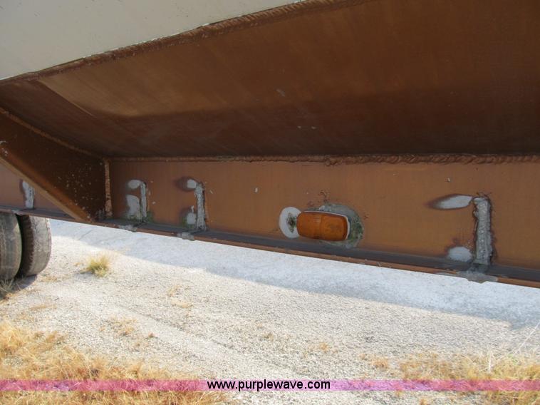 image for item B2761 1979 Progress Industries 40' aluminum tanker trailer