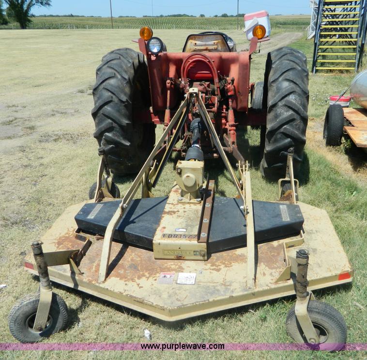 image for item B3810 1976 International 464 tractor