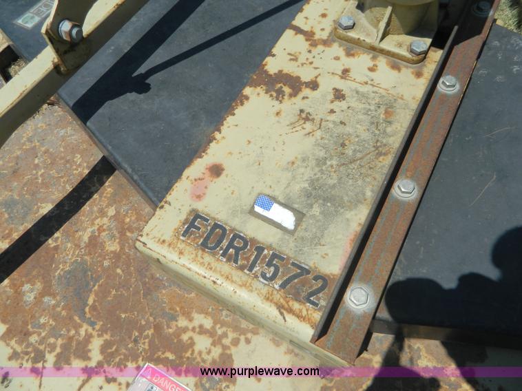 image for item B3810 1976 International 464 tractor