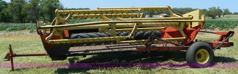 image for item B3811 New Holland 495 Haybine mower conditioner
