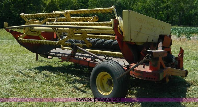 image for item B3811 New Holland 495 Haybine mower conditioner