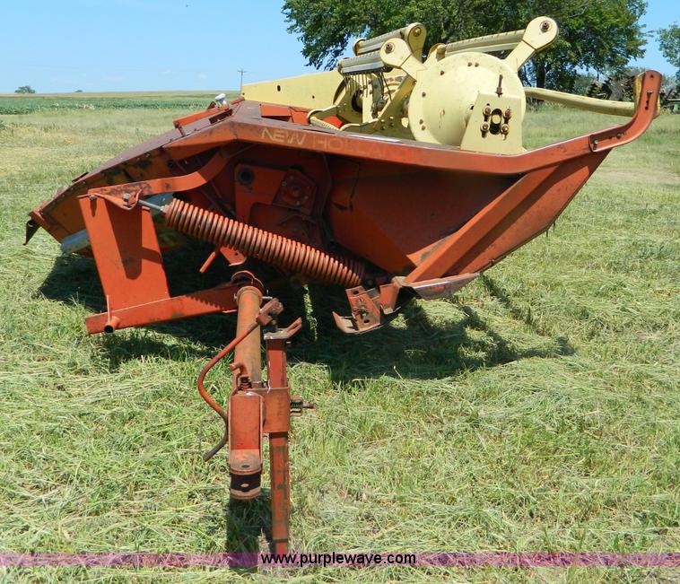 image for item B3811 New Holland 495 Haybine mower conditioner