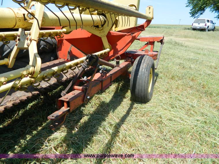 image for item B3811 New Holland 495 Haybine mower conditioner