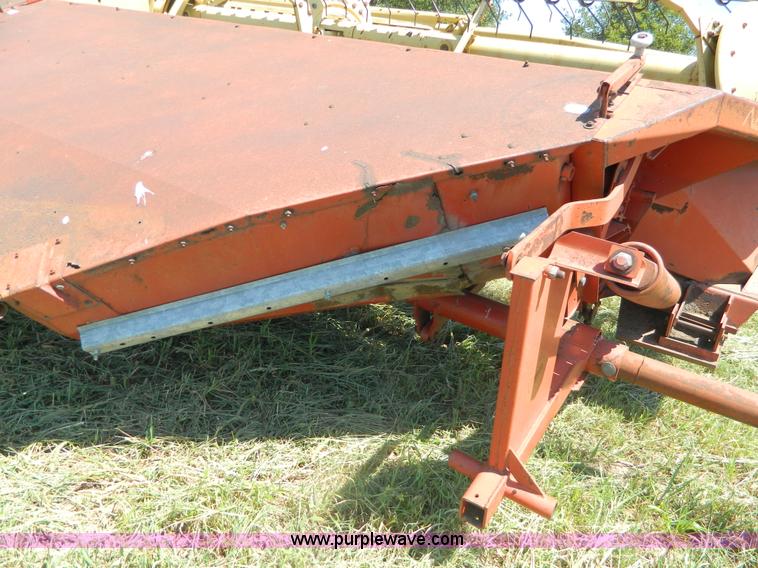 image for item B3811 New Holland 495 Haybine mower conditioner