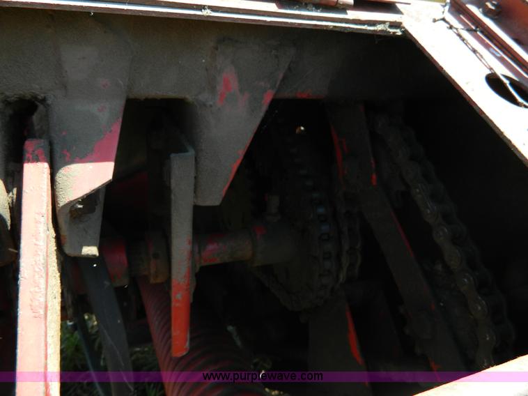 image for item B3811 New Holland 495 Haybine mower conditioner