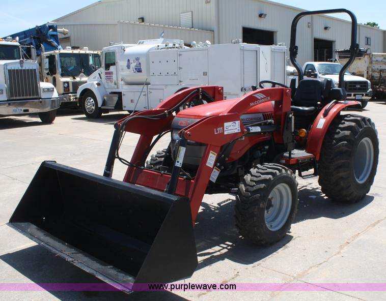 image for item B6632 McCormick CT47 MFWD tractor