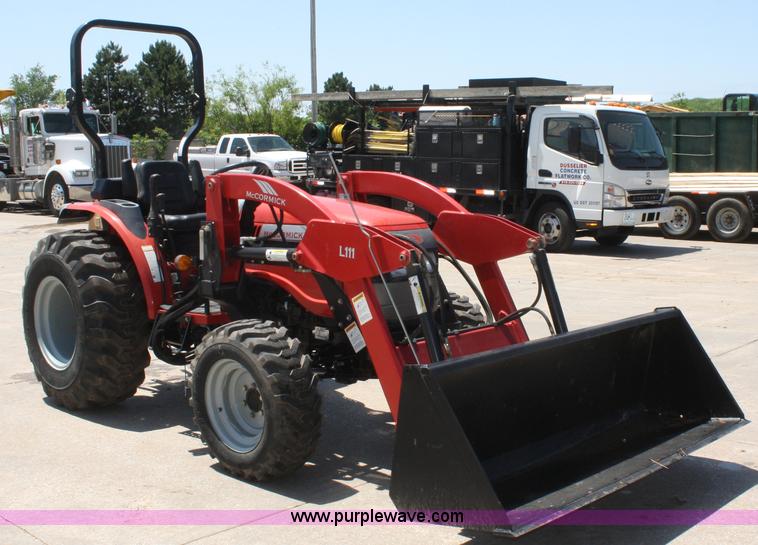 image for item B6632 McCormick CT47 MFWD tractor