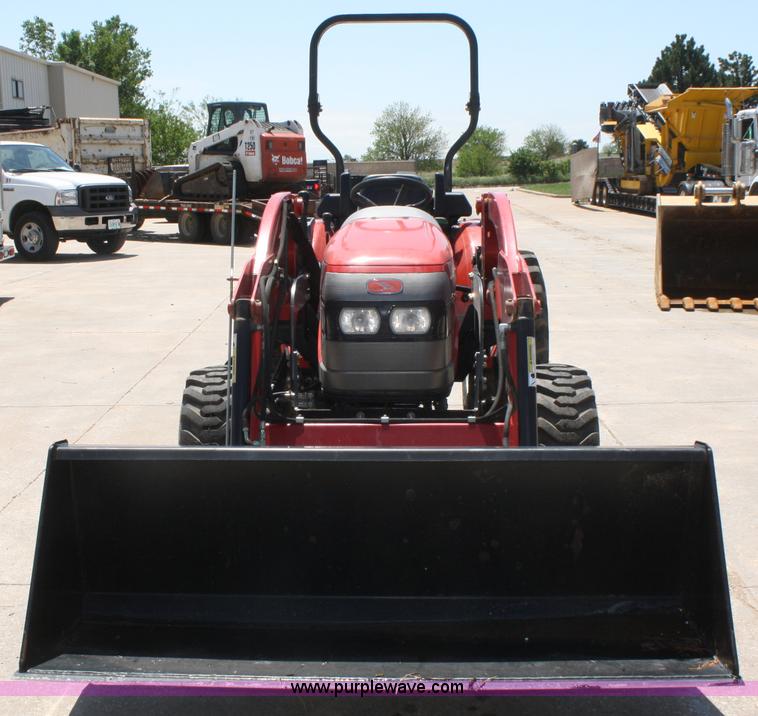 image for item B6632 McCormick CT47 MFWD tractor