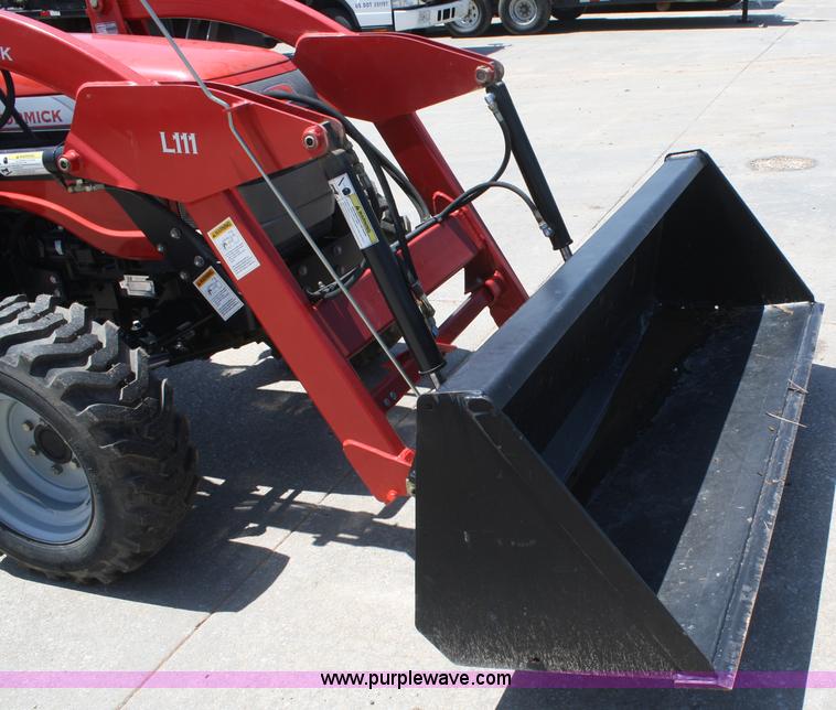 image for item B6632 McCormick CT47 MFWD tractor