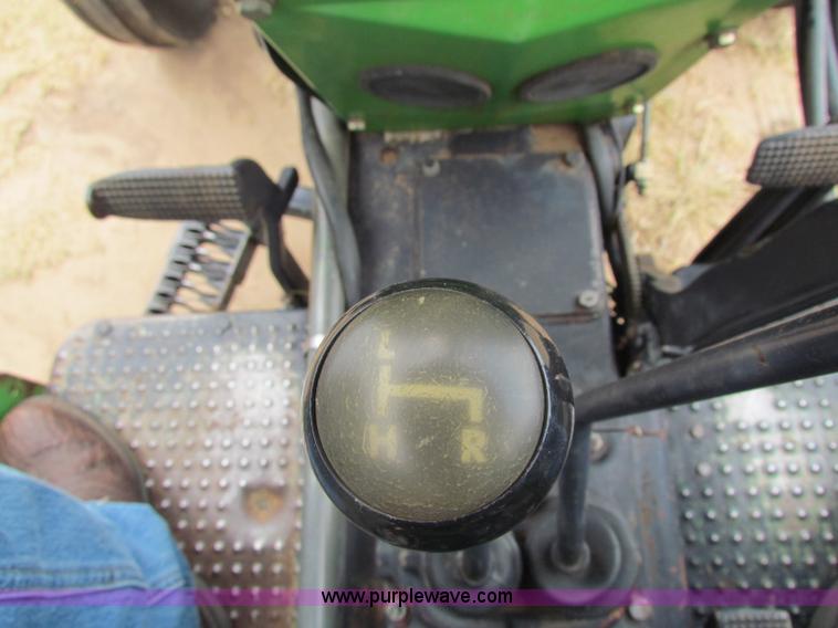 image for item B7336 1986 Deutz Allis 6250 tractor