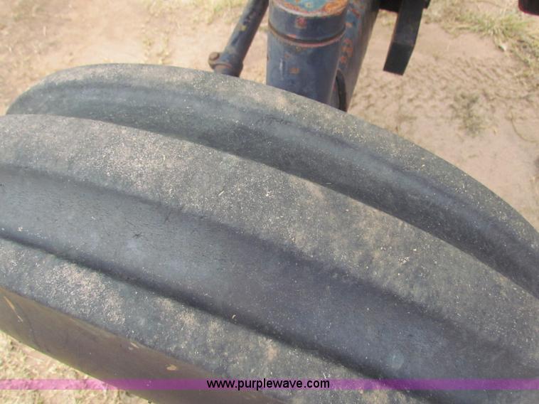 image for item B7336 1986 Deutz Allis 6250 tractor