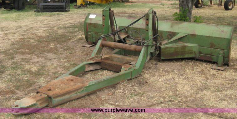 image for item B8034 John Deere 12' blade