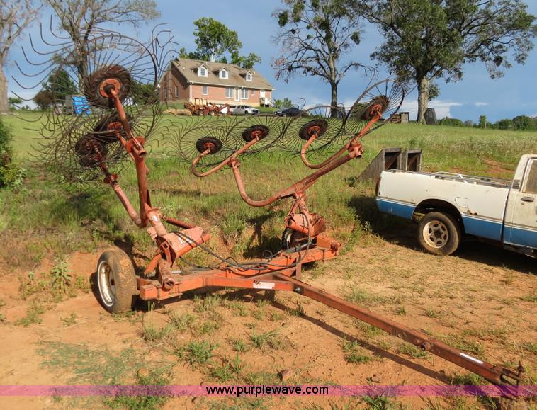 image for item C9727 Befco eight wheel V rake