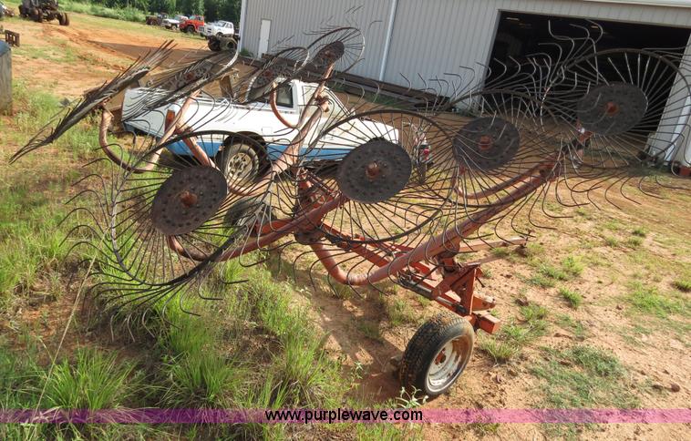 image for item C9727 Befco eight wheel V rake