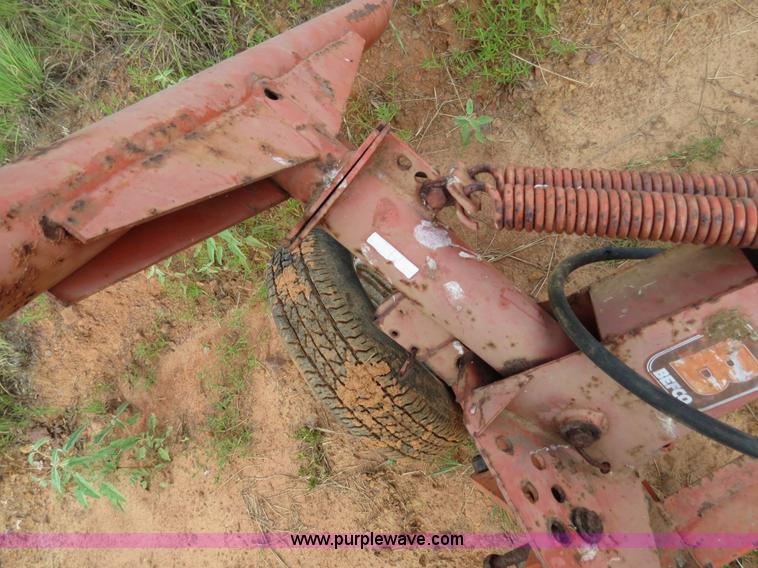 image for item C9727 Befco eight wheel V rake