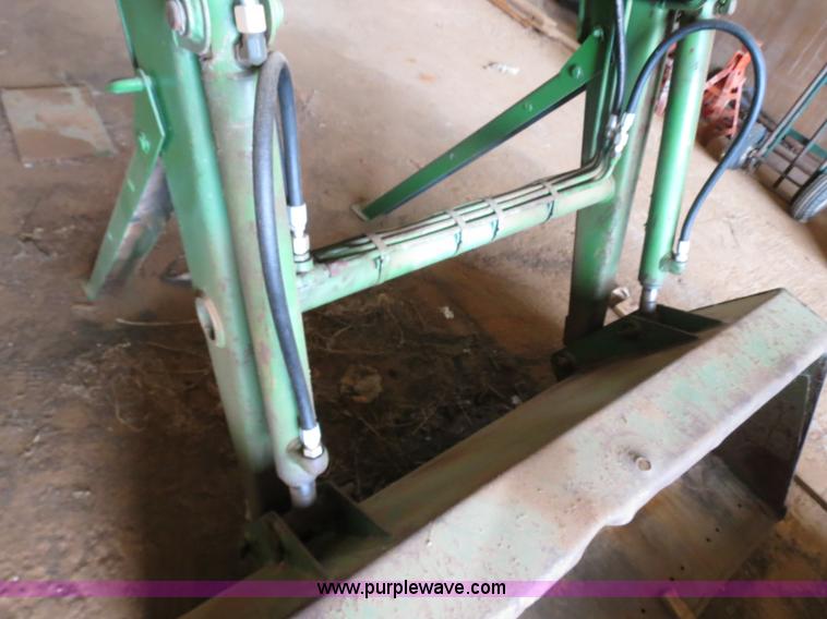 image for item C9732 John Deere 175 loader