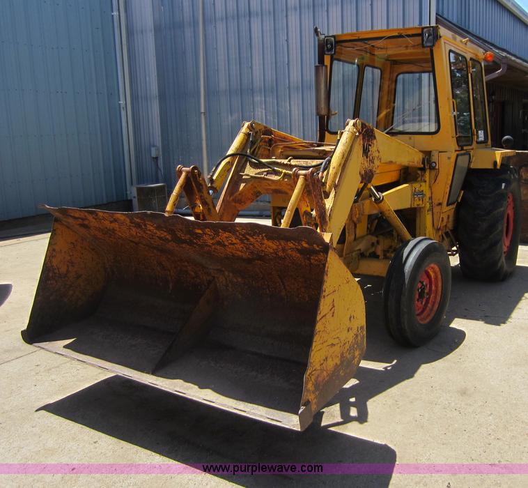 image for item D2048 Massey-Ferguson 30B tractor