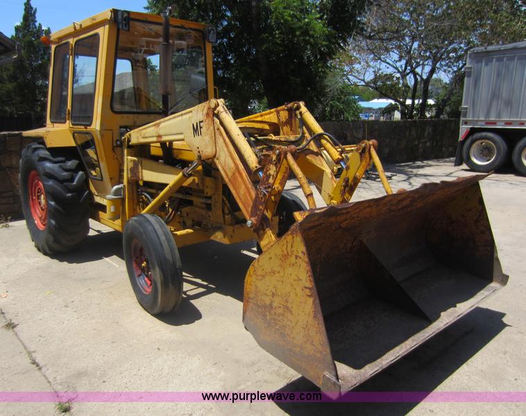 image for item D2048 Massey-Ferguson 30B tractor