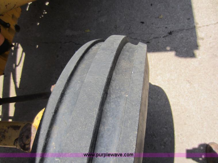 image for item D2048 Massey-Ferguson 30B tractor