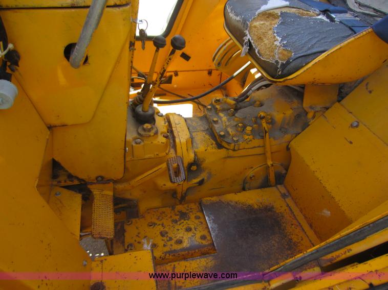 image for item D2048 Massey-Ferguson 30B tractor