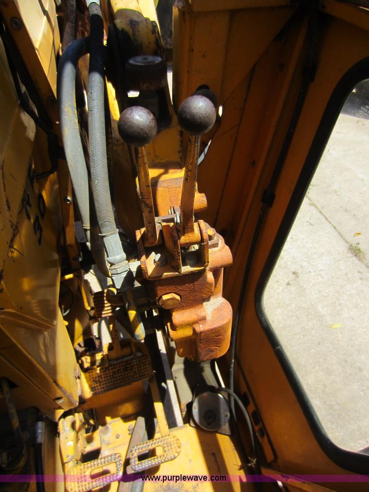 image for item D2048 Massey-Ferguson 30B tractor