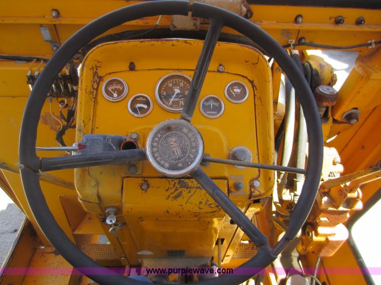 image for item D2048 Massey-Ferguson 30B tractor