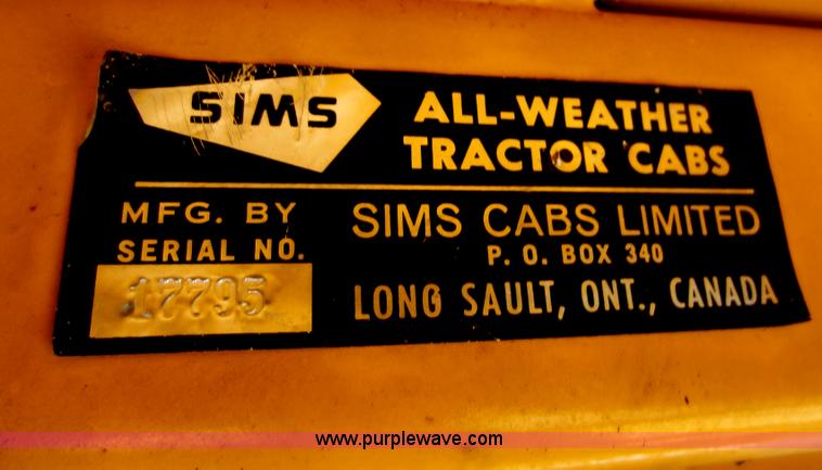 image for item D2048 Massey-Ferguson 30B tractor