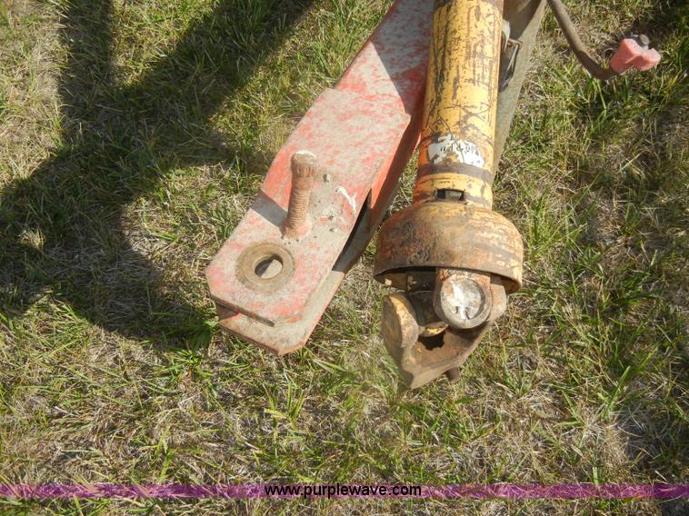 image for item D4292 Brady Hydra-Mill 750 feeder