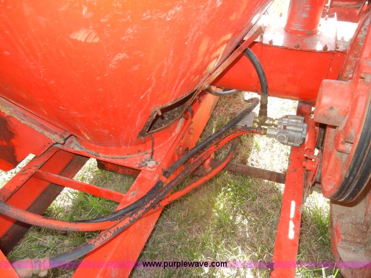 image for item D4292 Brady Hydra-Mill 750 feeder