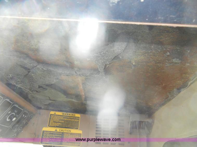 image for item D4296 1986 Gleaner M3 RWA combine